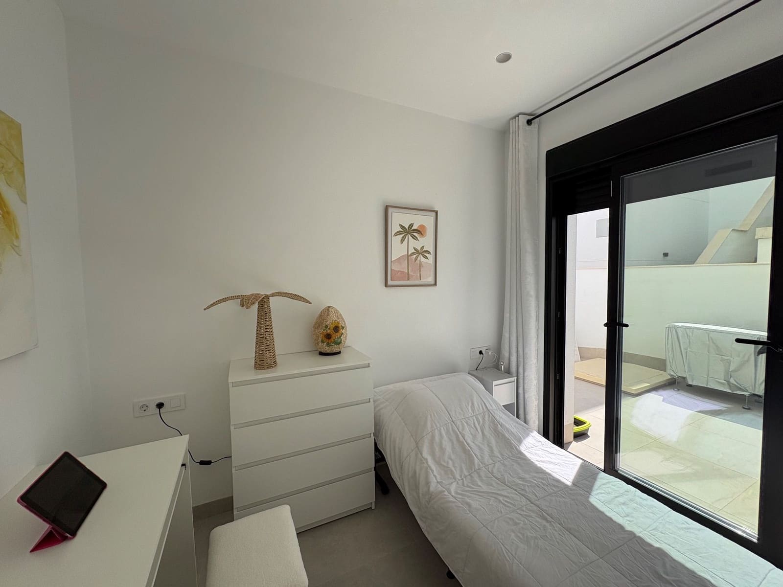 2 quarto Bungalow para arrendar em Pilar de la Horadada com piscina garagem - 1 500 € (Ref: 9953680)