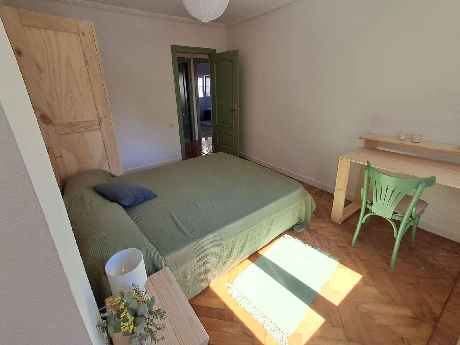 2 soveværelse Lejlighed til leje i Santander - € 900 (Ref: 9972829)