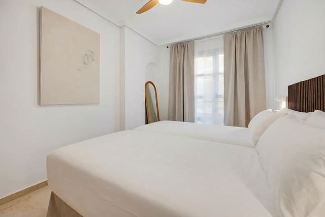 1 camera da letto Appartamento da affittare in Torrevieja - 825 € (Rif: 9972830)