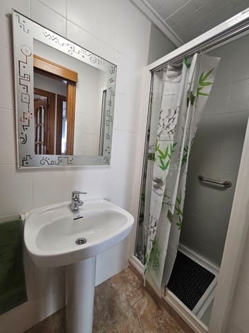 3 camera da letto Appartamento da affittare in Torrevieja - 900 € (Rif: 9974634)