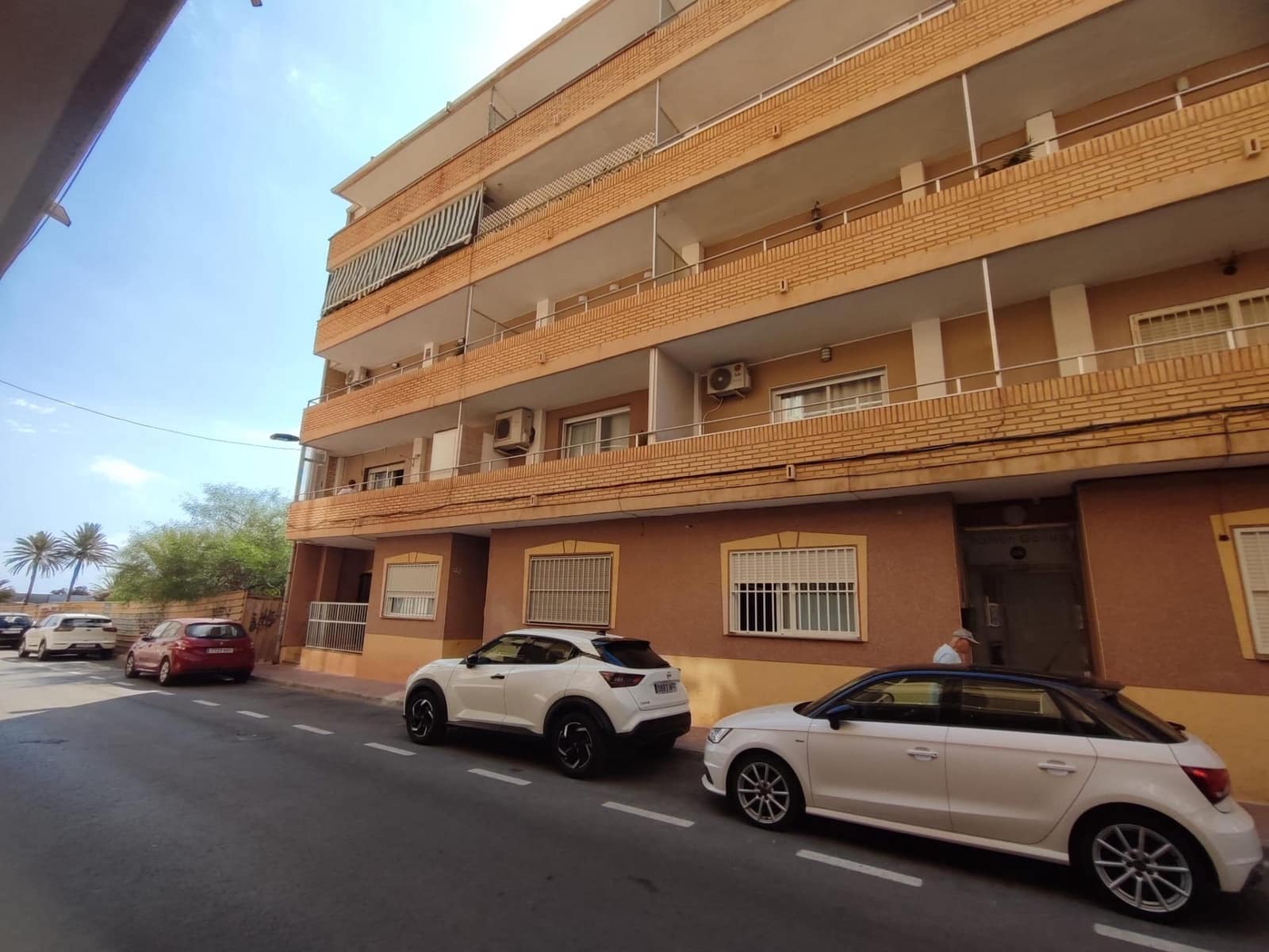 3 soveværelse Lejlighed til salg i Torrevieja - € 260.000 (Ref: 10136139)
