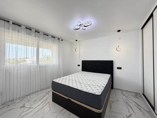 1 soverom Leilighet til salgs i La Zenia, Orihuela - € 175 000 (Ref: 10165098)