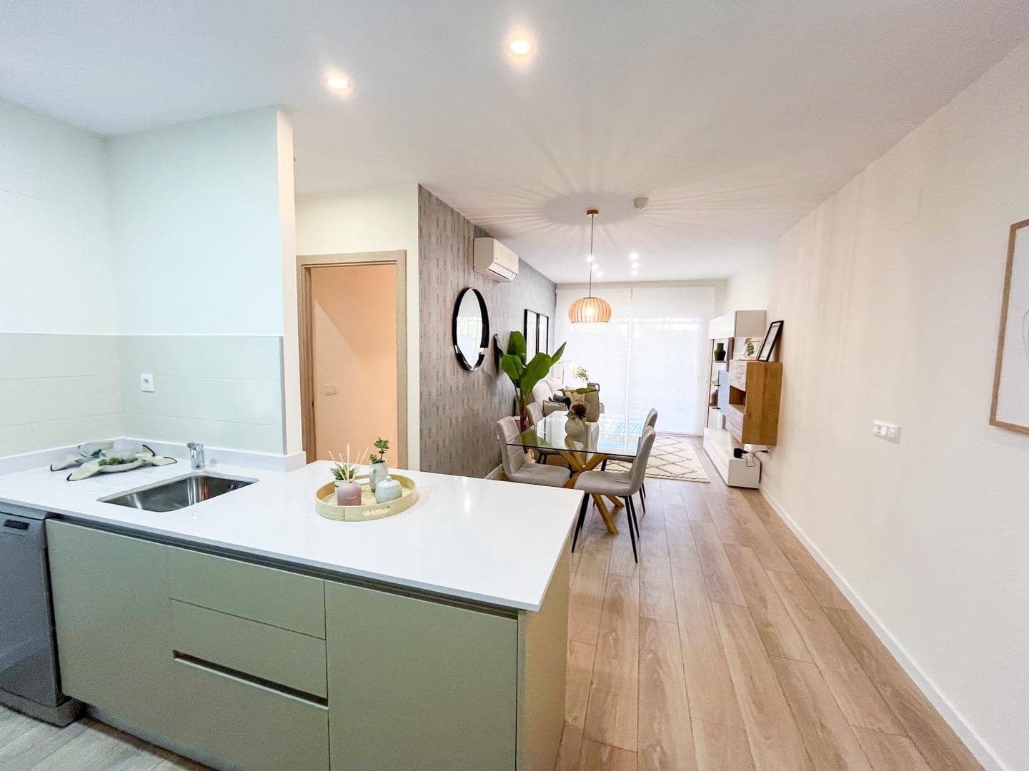 1 soveværelse Lejlighed til salg i Pilar de la Horadada med swimmingpool garage - € 182.000 (Ref: 9202829)