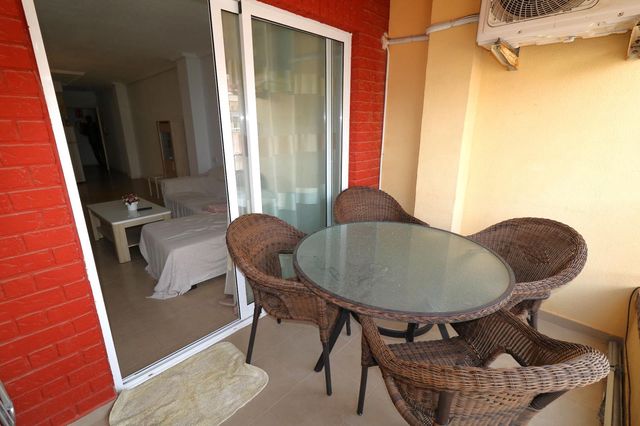 3 soverom Penthouse til salgs i Playa del Cura, Torrevieja - € 170 000 (Ref: 9202834)
