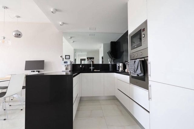 2 soveværelse Lejlighed til salg i Los Altos med swimmingpool garage - € 269.000 (Ref: 9202837)