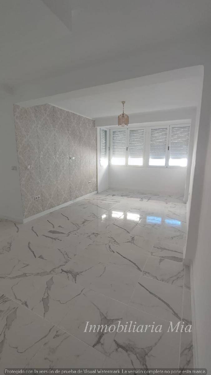 3 slaapkamer Flat te koop in Torremolinos - € 263.900 (Ref: 10016752)