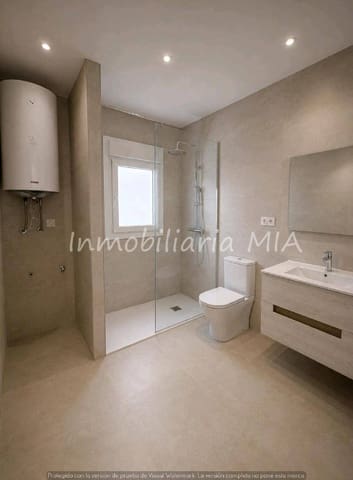 1 bedroom Apartment for sale in Torremolinos - € 250,000 (Ref: 10048663)