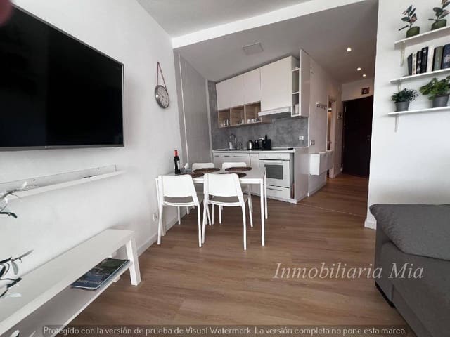 Lägenhet till salu i Torremolinos med pool - 187 900 € (Ref: 10073183)
