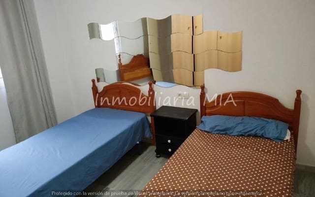 2 soverom Leilighet til leie i Torremolinos med garasje - € 1 300 (Ref: 10097475)