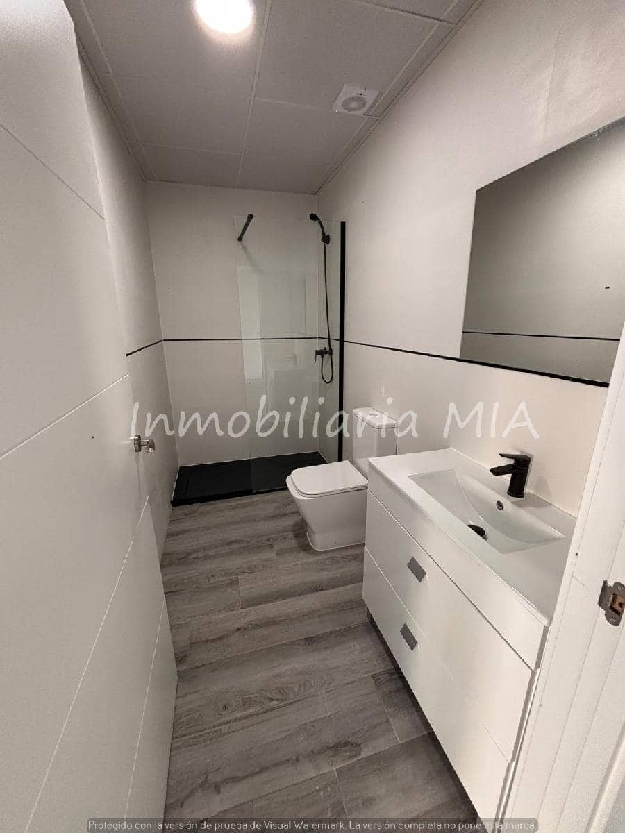2 slaapkamer Appartement te koop in Torremolinos met zwembad - € 250.000 (Ref: 10148326)