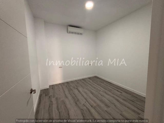 2 soveværelse Lejlighed til salg i Torremolinos med swimmingpool - € 300.000 (Ref: 10154008)