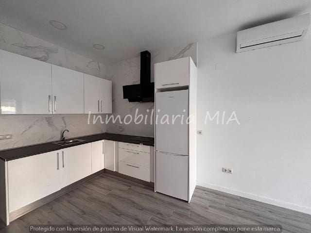 2 soveværelse Lejlighed til salg i Torremolinos med swimmingpool - € 300.000 (Ref: 10154008)