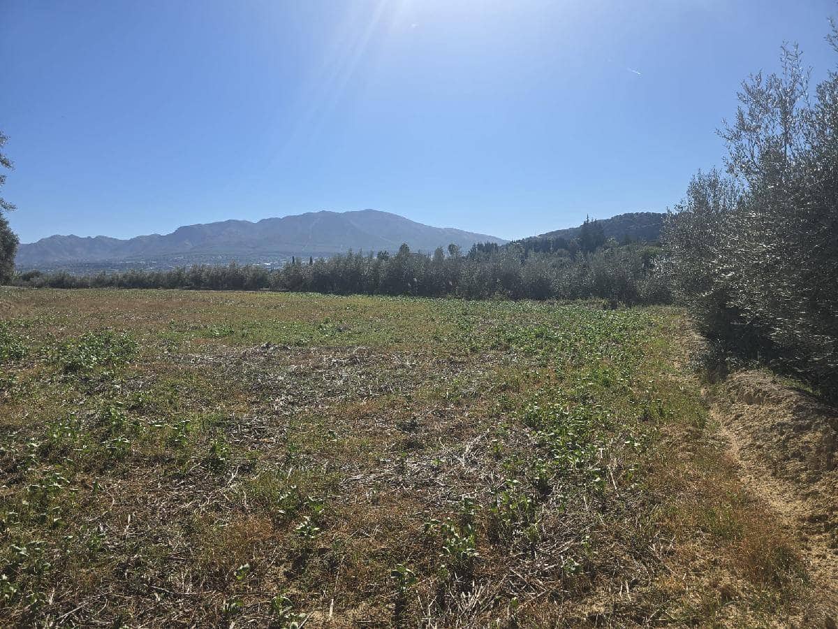 Finca/Landehus til salg i Alhaurin el Grande - € 220.000 (Ref: 10179234)