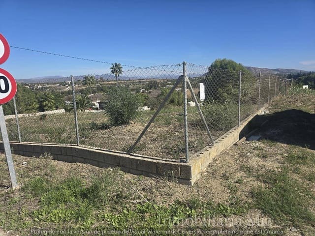 Finca/Landehus til salg i Alhaurín el Grande - € 105.000 (Ref: 10179235)