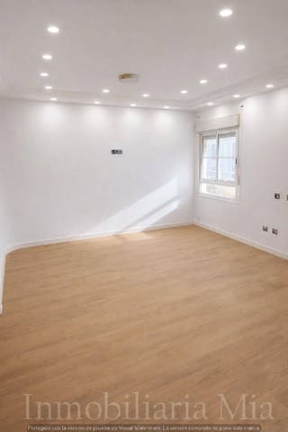 4 soverom Leilighet til salgs i Torremolinos med svømmebasseng garasje - € 510 000 (Ref: 9956392)