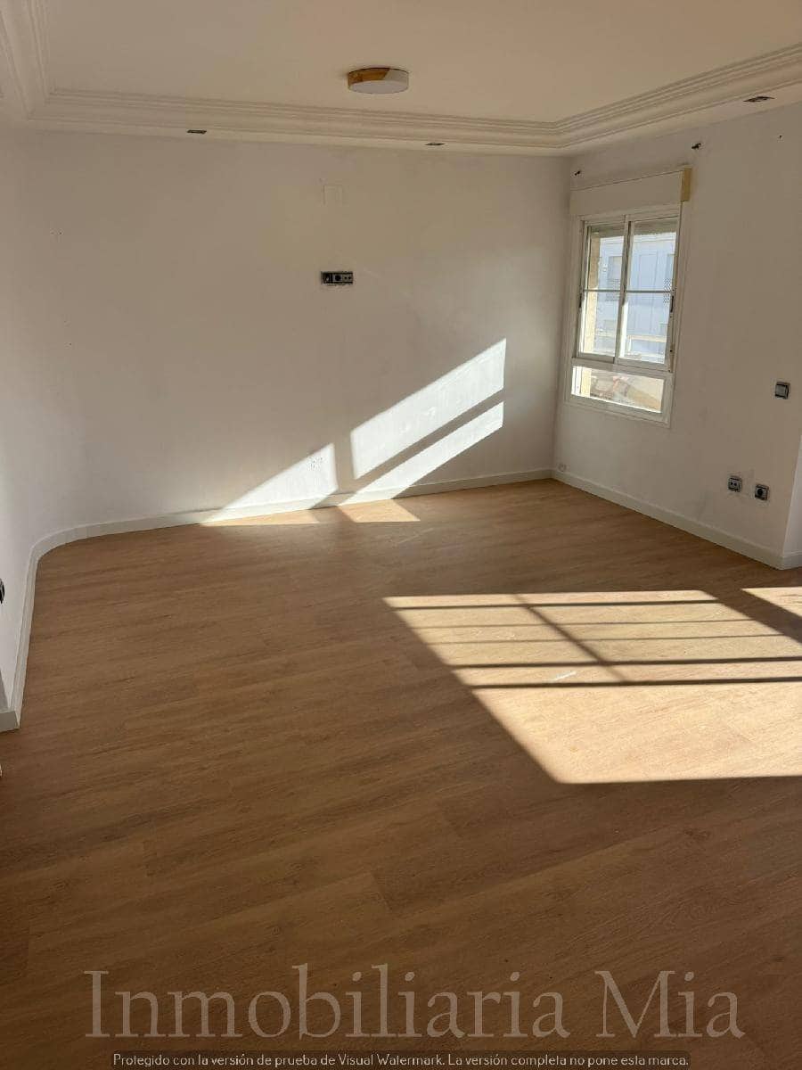 4 sovrum Lägenhet till salu i Torremolinos med pool garage - 510 000 € (Ref: 9956392)