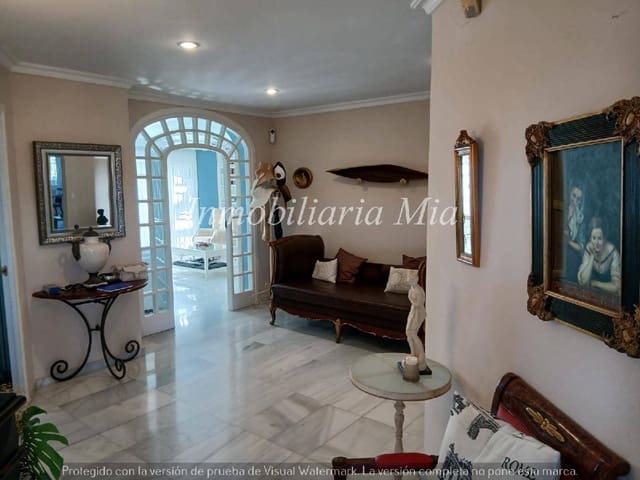 5 soverom Villa til salgs i Alhaurín de la Torre med svømmebasseng garasje - € 1 250 000 (Ref: 9956403)