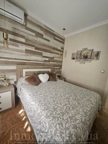 3 makuuhuone Asunto myytävänä paikassa Giron, Málaga kaupunki - 296 900 € (Ref: 9956407)