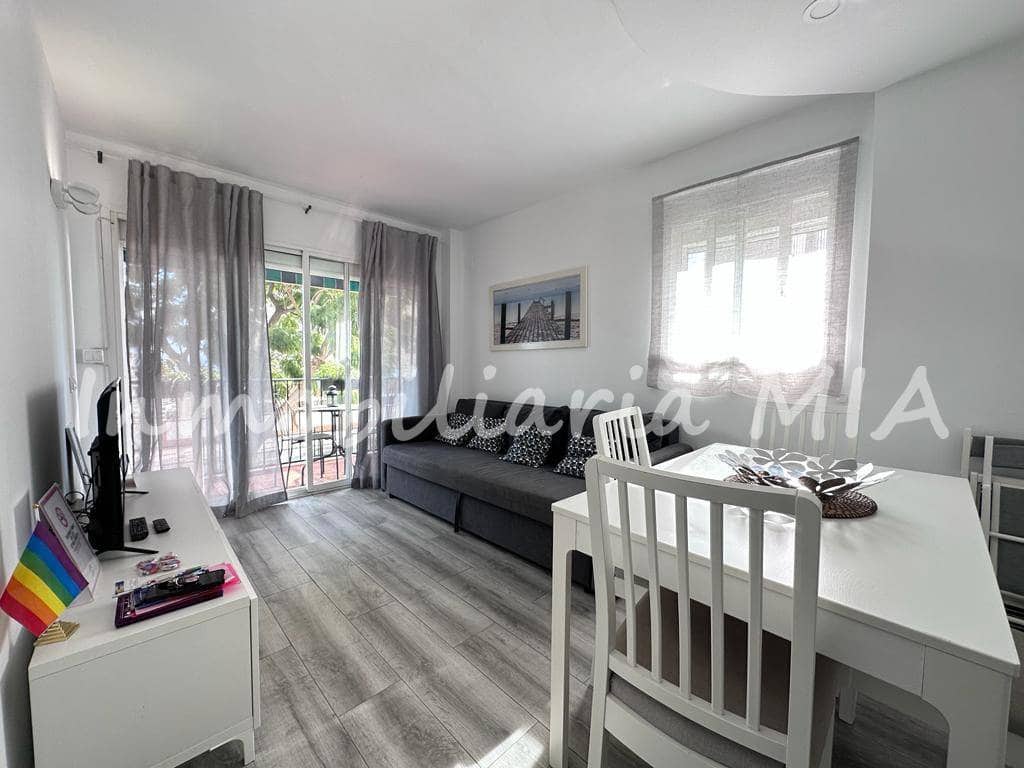 2 soverom Leilighet til salgs i Torremolinos med svømmebasseng garasje - € 389 900 (Ref: 9956411)