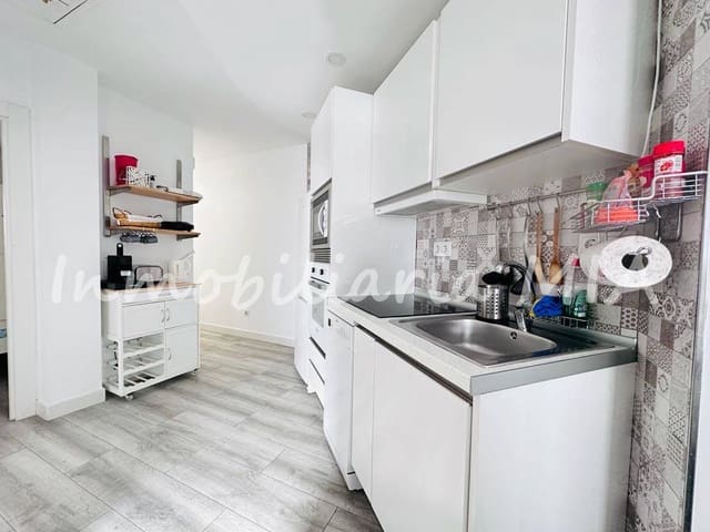 2 soverom Leilighet til salgs i Torremolinos med svømmebasseng garasje - € 389 900 (Ref: 9956411)