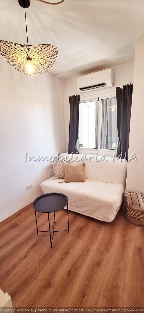 1 makuuhuone Yksiö vuokrattavana paikassa Torremolinos mukana uima-altaan - 140 € (Ref: 9956418)