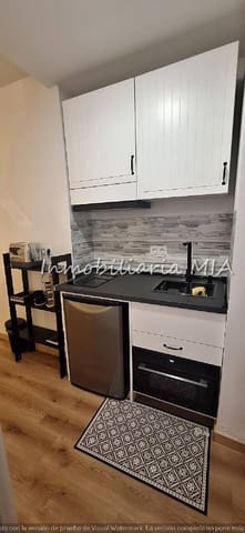 1 makuuhuone Yksiö vuokrattavana paikassa Torremolinos mukana uima-altaan - 140 € (Ref: 9956418)