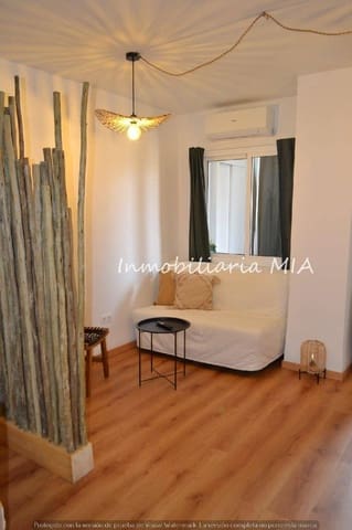 1 makuuhuone Yksiö vuokrattavana paikassa Torremolinos mukana uima-altaan - 140 € (Ref: 9956418)