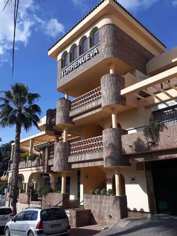 Gewerbe zu verkaufen in Zona Centro Comercial Torrequebrada, Benalmádena - 155.900 € (Ref: 9956419)