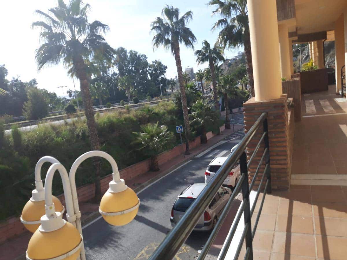 Gewerbe zu verkaufen in Torrequebrada - 155.900 € (Ref: 9956419)