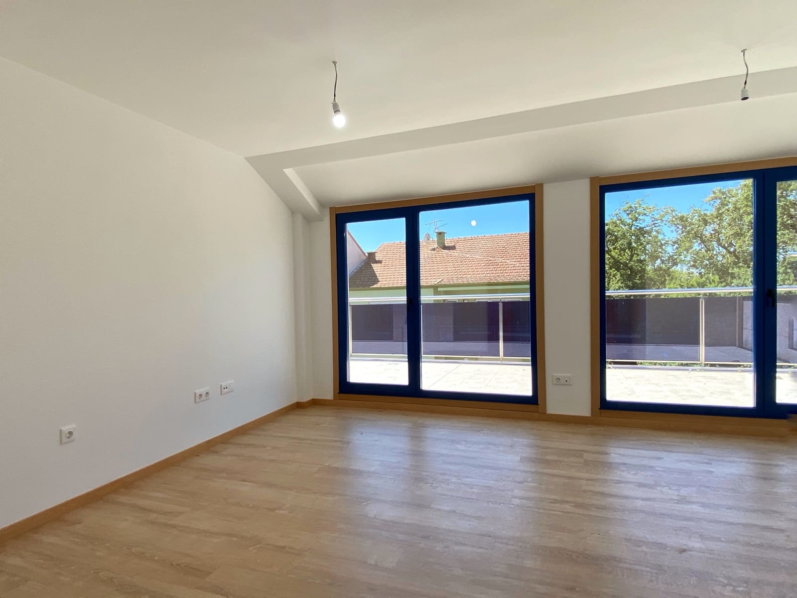 2 soveværelse Penthouse til salg i Arcade med garage - € 290.000 (Ref: 8828390)