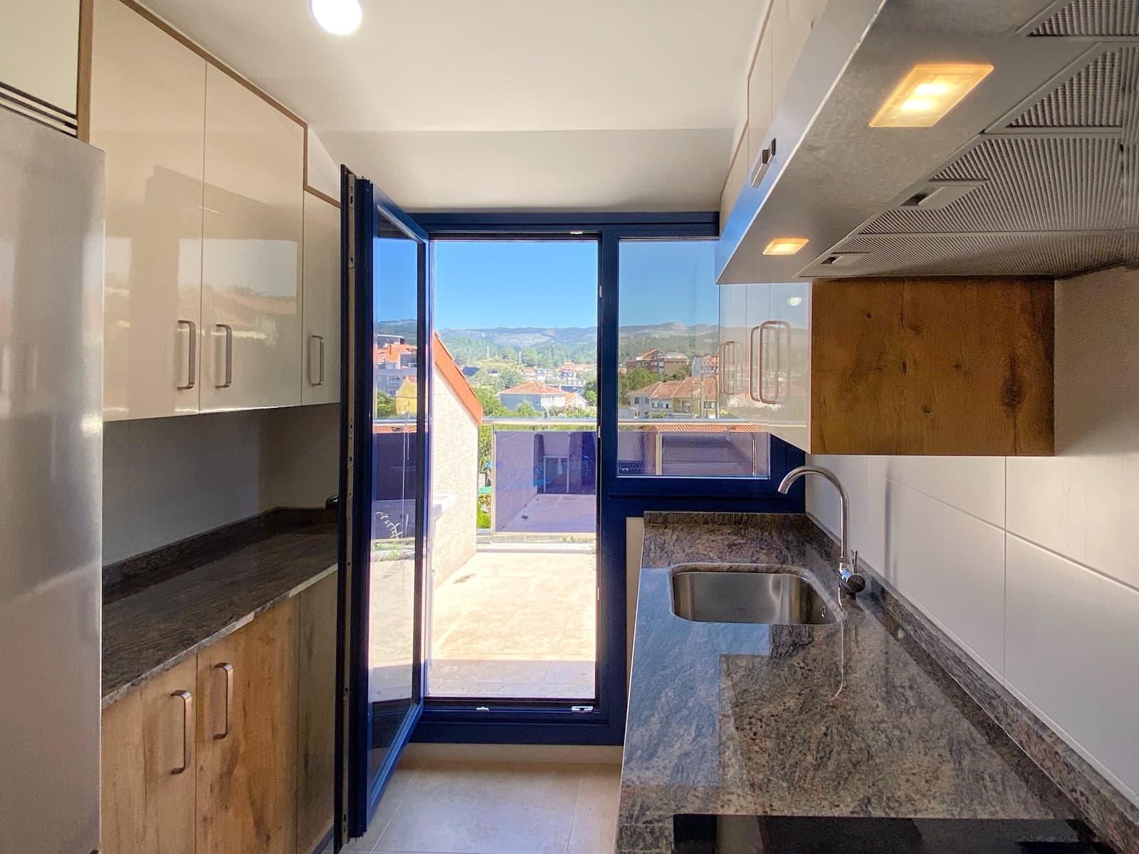 2 soveværelse Penthouse til salg i Arcade med garage - € 290.000 (Ref: 8828390)