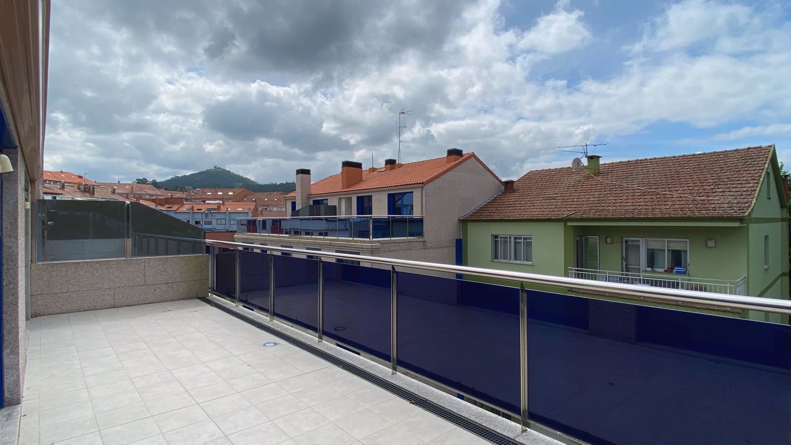 2 soveværelse Penthouse til salg i Arcade med garage - € 290.000 (Ref: 8828390)