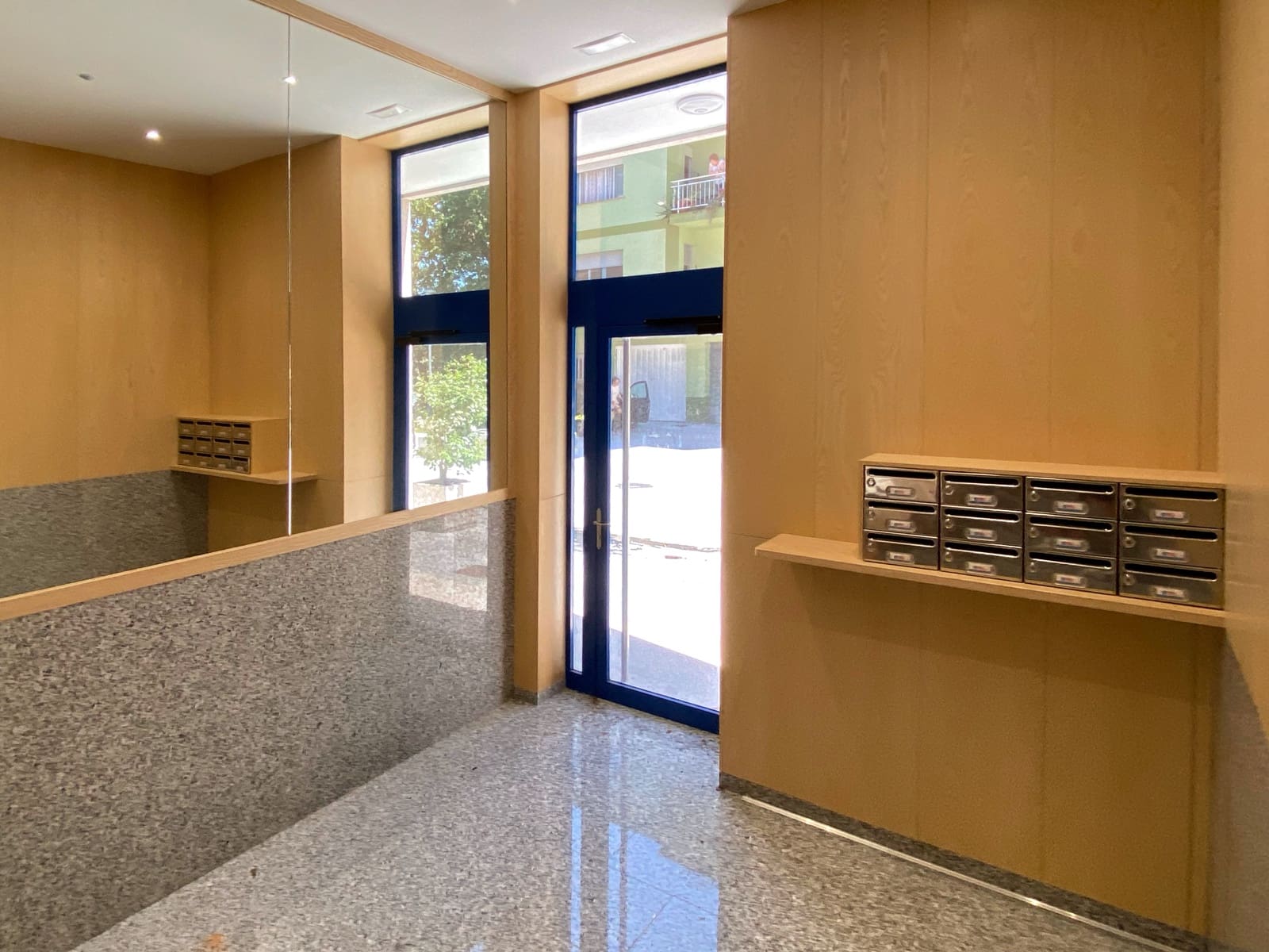 2 soveværelse Penthouse til salg i Arcade med garage - € 290.000 (Ref: 8828394)