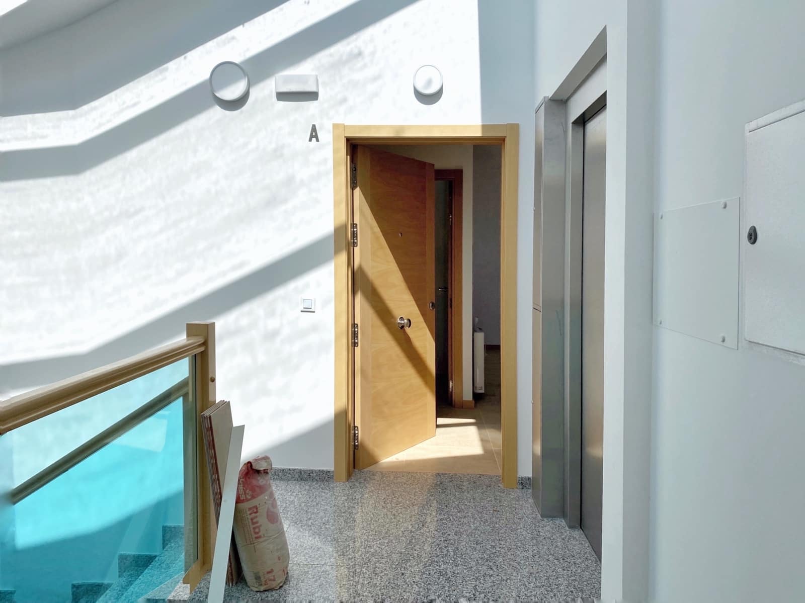 1 soveværelse Penthouse til salg i Arcade med garage - € 250.000 (Ref: 8828470)