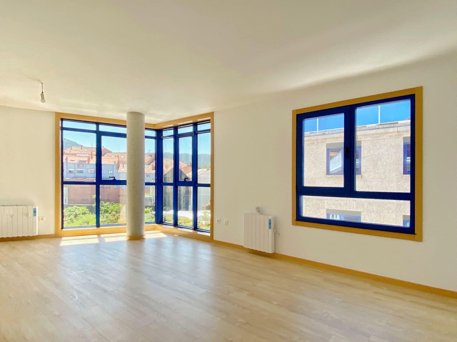 2 bedroom Beach Apartment for sale in Soutomaior with garage - € 250,000 (Ref: 9177811)