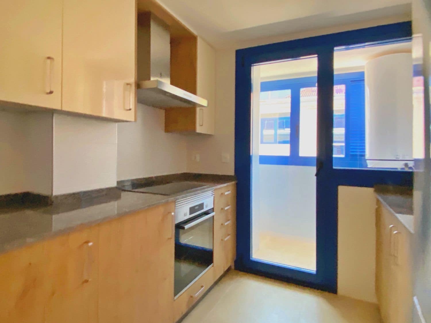 2 bedroom Beach Apartment for sale in Soutomaior with garage - € 250,000 (Ref: 9177811)