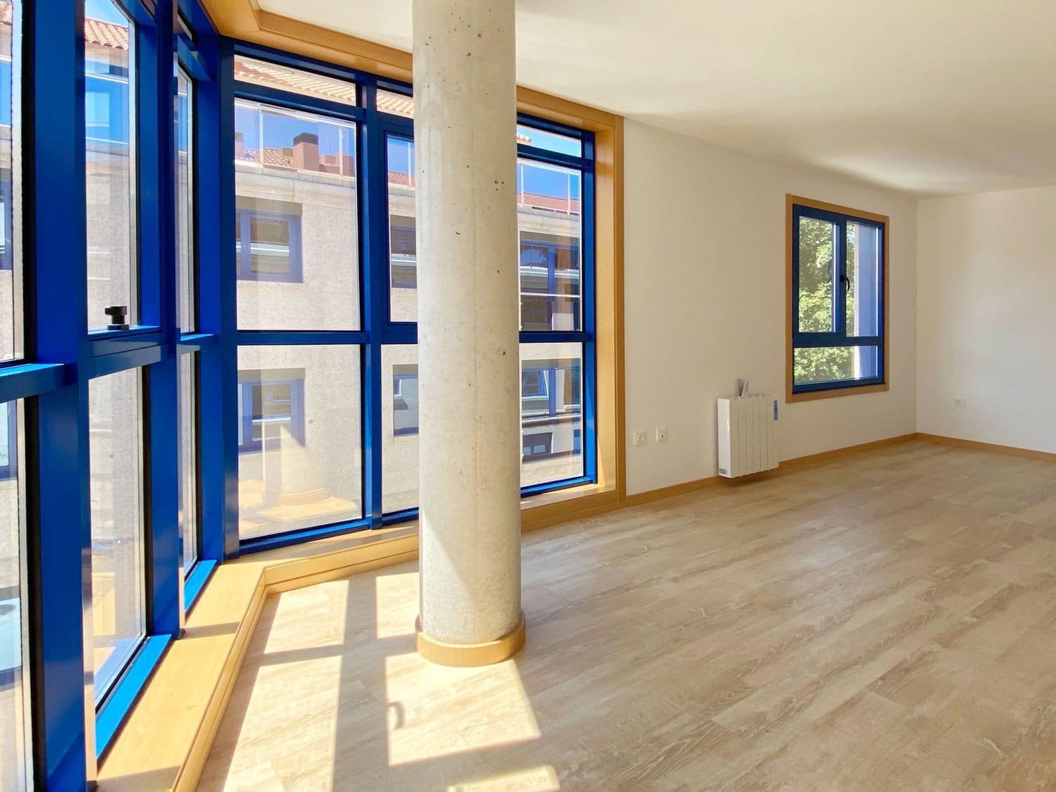 2 bedroom Beach Apartment for sale in Soutomaior with garage - € 250,000 (Ref: 9177811)