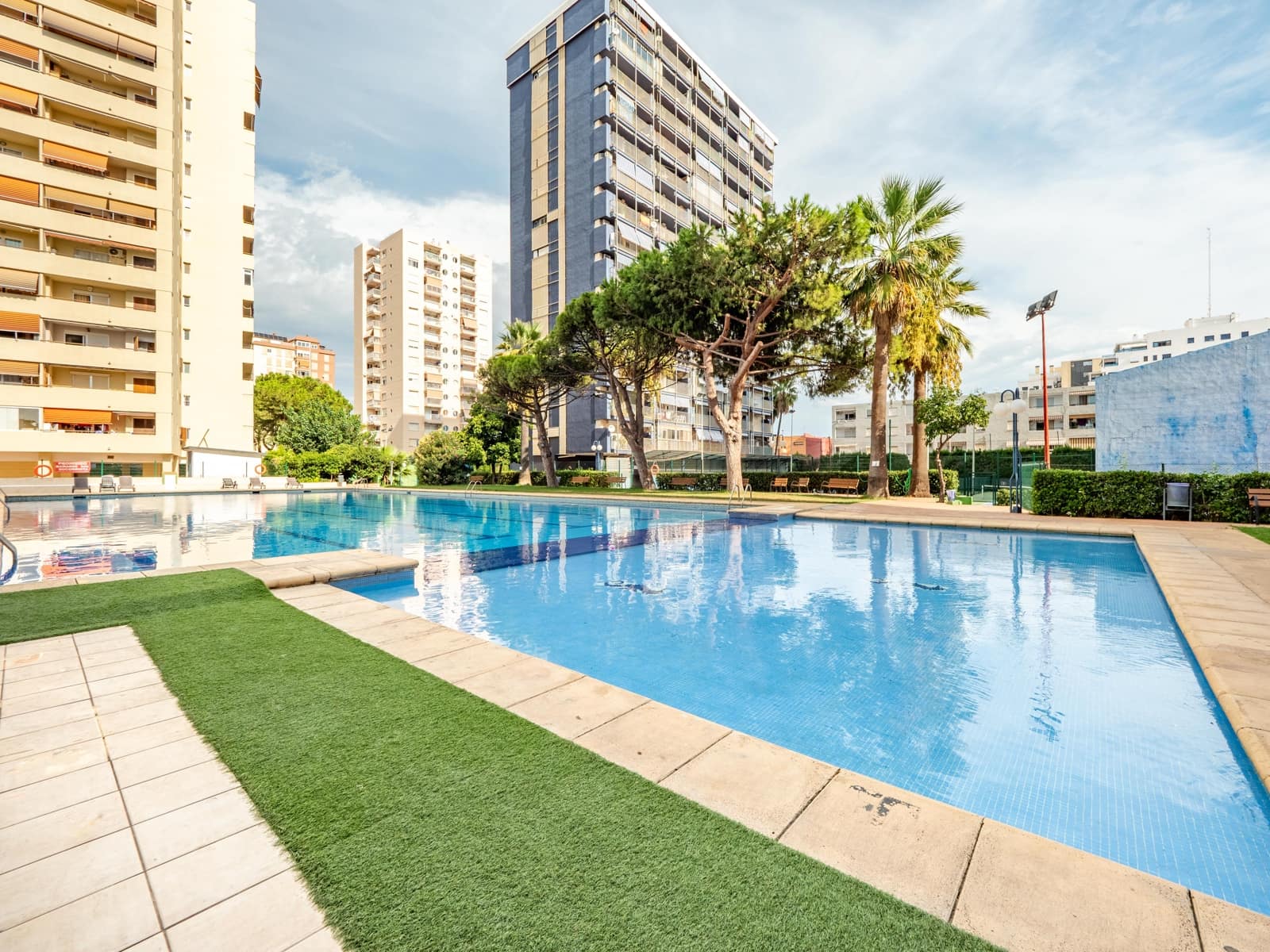 Apartamento de 3 habitaciones en La Pobla de Farnals en venta con piscina - 345.000 € (Ref: 10072950)