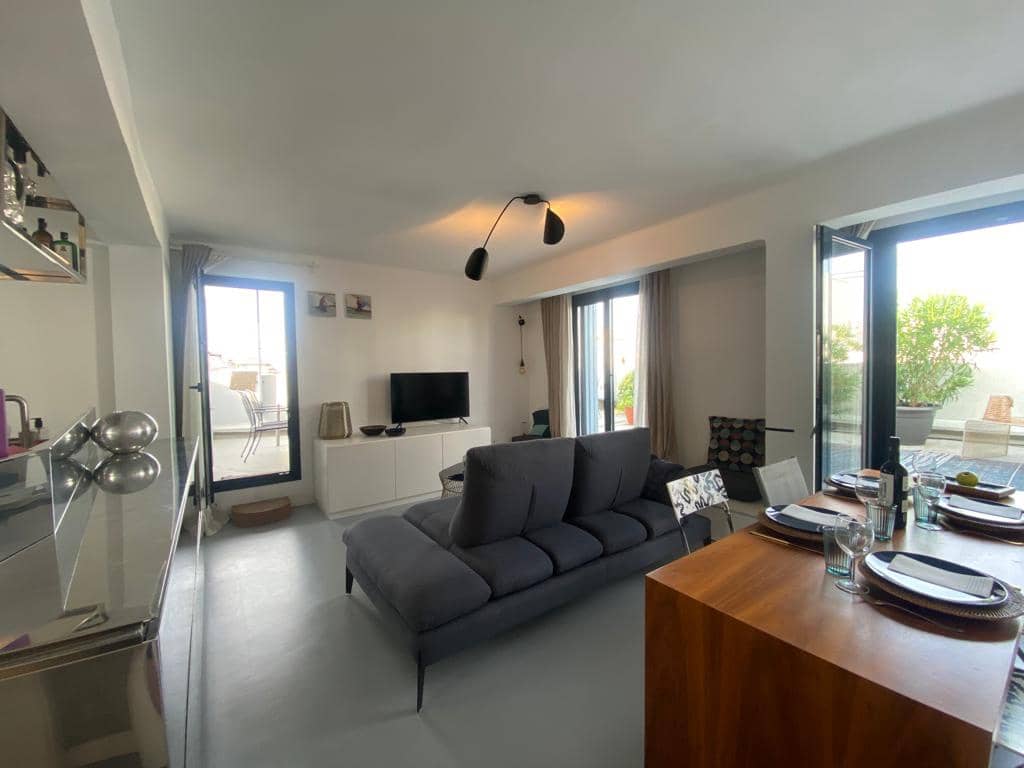 1 bedroom Apartment for rent in Valencia city - € 1,800 (Ref: 8897754)