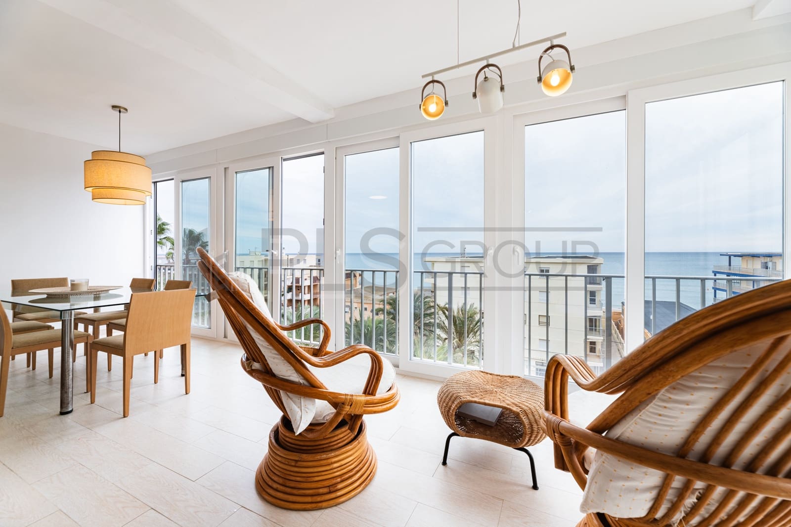 4 Zimmer Strandapartment zu verkaufen in Tavernes de la Valldigna mit Garage - 329.000 € (Ref: 8913636)