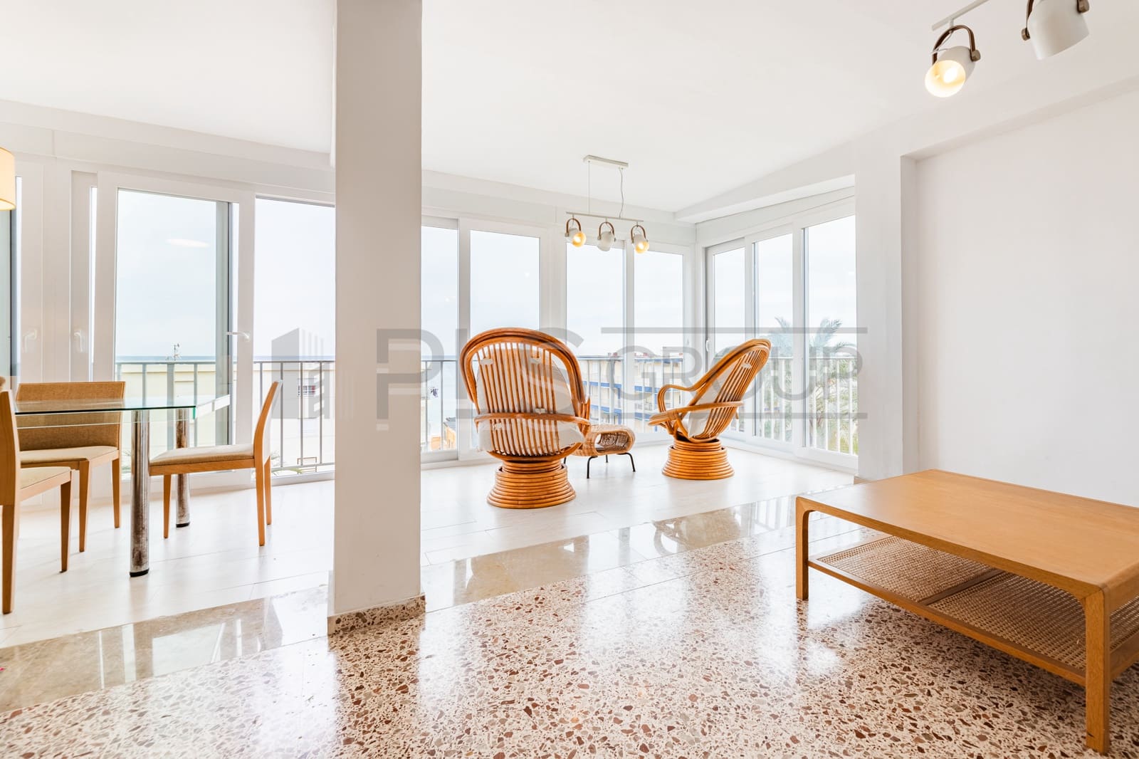 4 Zimmer Strandapartment zu verkaufen in Tavernes de la Valldigna mit Garage - 329.000 € (Ref: 8913636)