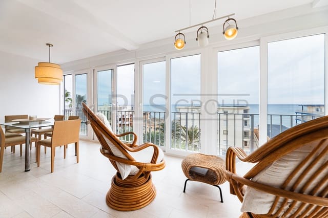 4 bedroom Beach Apartment for sale in Tavernes de la Valldigna with garage - € 329,000 (Ref: 8913636)