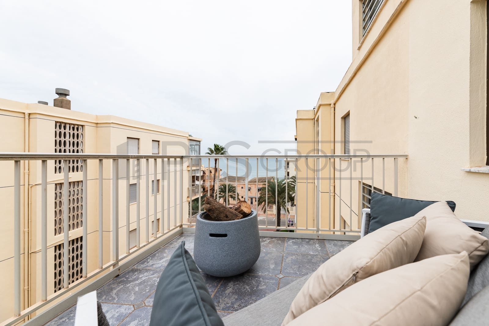 4 Zimmer Strandapartment zu verkaufen in Tavernes de la Valldigna mit Garage - 329.000 € (Ref: 8913636)