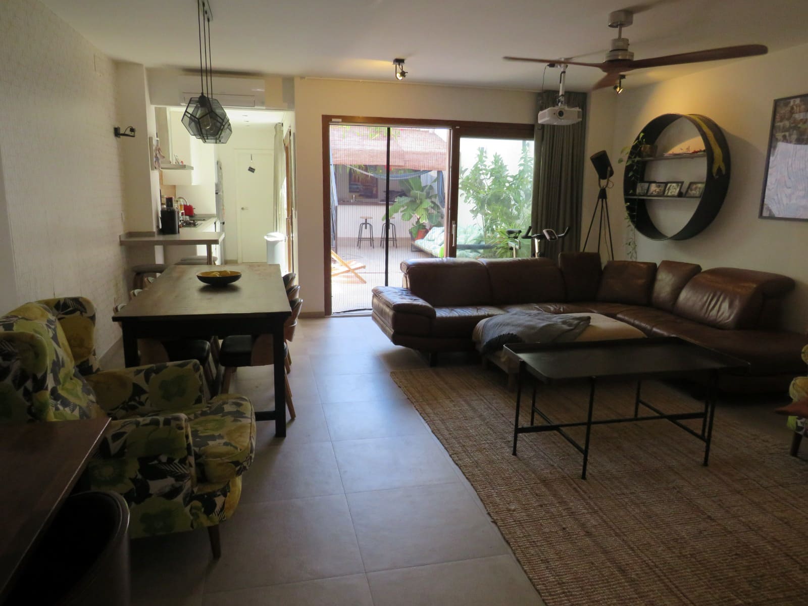 3 slaapkamer Appartement te huur in Valencia stad - € 1.500 (Ref: 8967639)