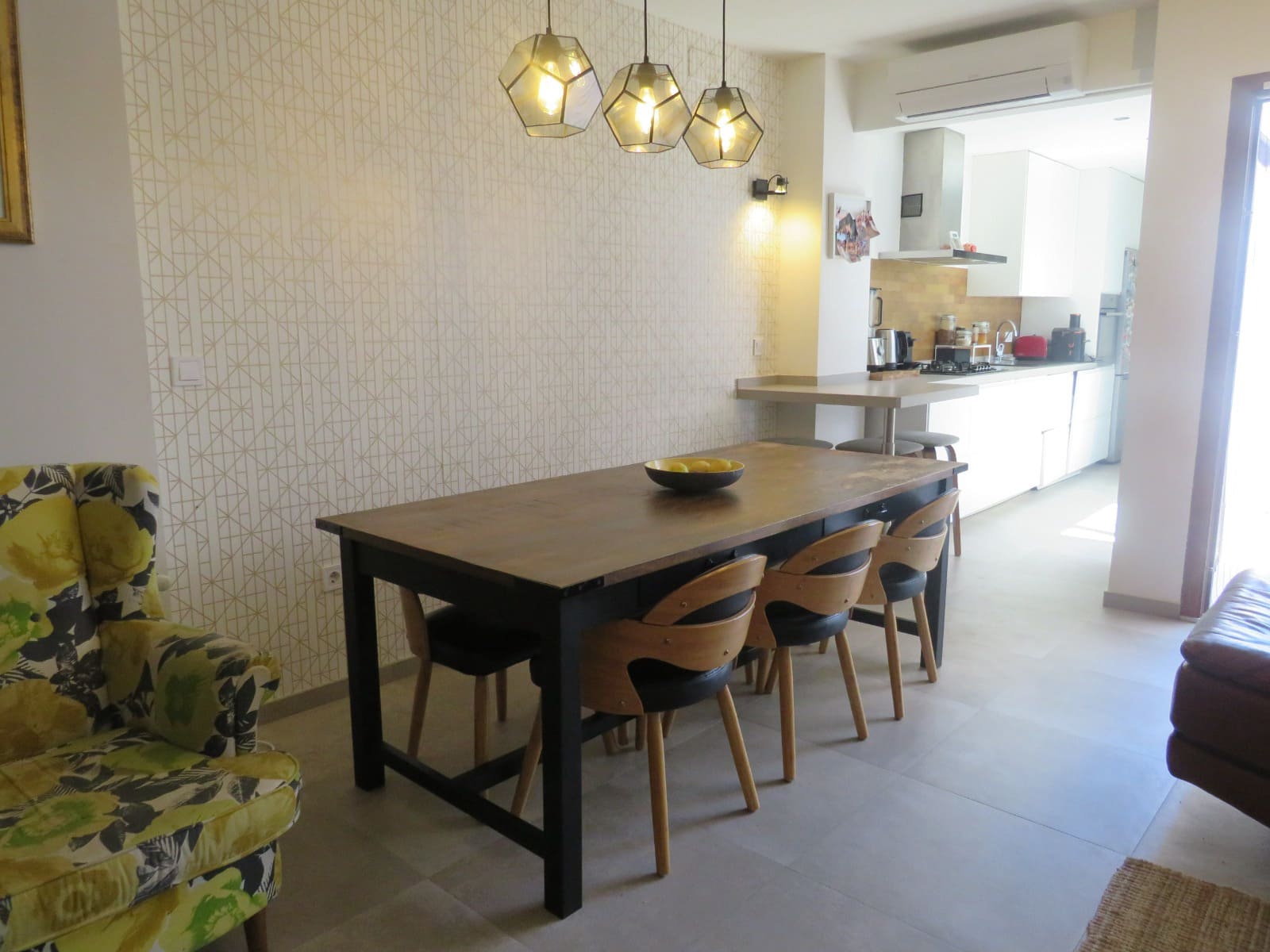 3 slaapkamer Appartement te huur in Valencia stad - € 1.500 (Ref: 8967639)