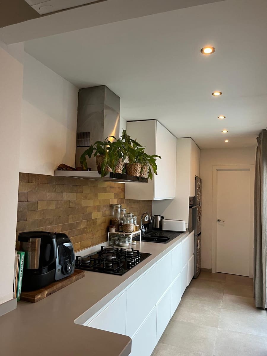 3 bedroom Apartment for rent in Valencia city - € 1,500 (Ref: 8967639)