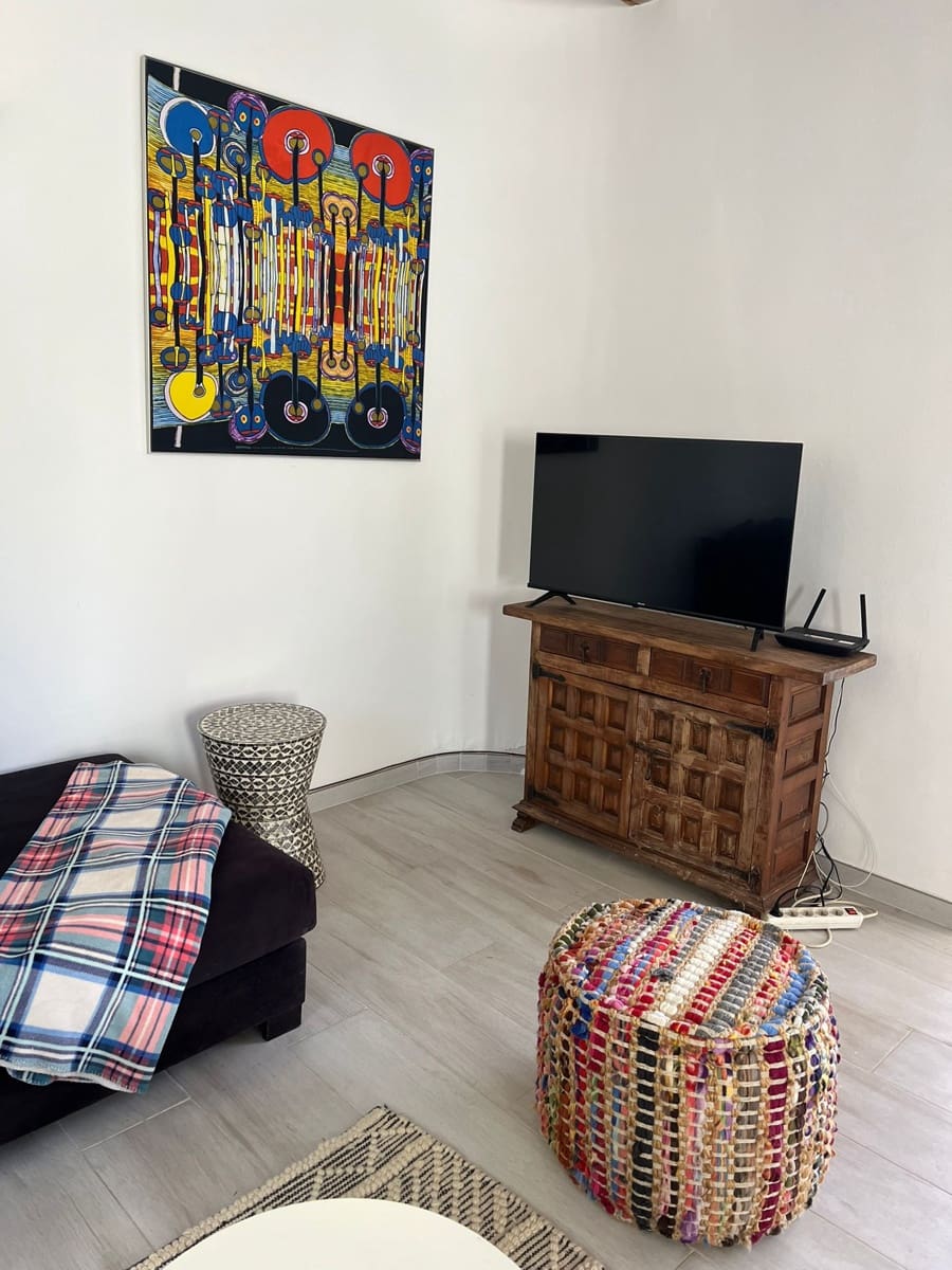 3 soveværelse Semi-Rækkehus til leje i Javea / Xabia med swimmingpool - € 1.500 (Ref: 9041077)