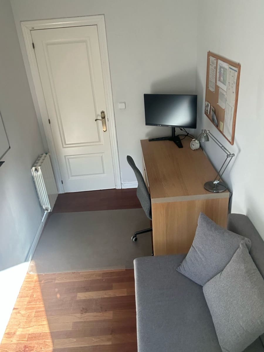 3 soveværelse Lejlighed til leje i Valencia by - € 2.000 (Ref: 9127905)