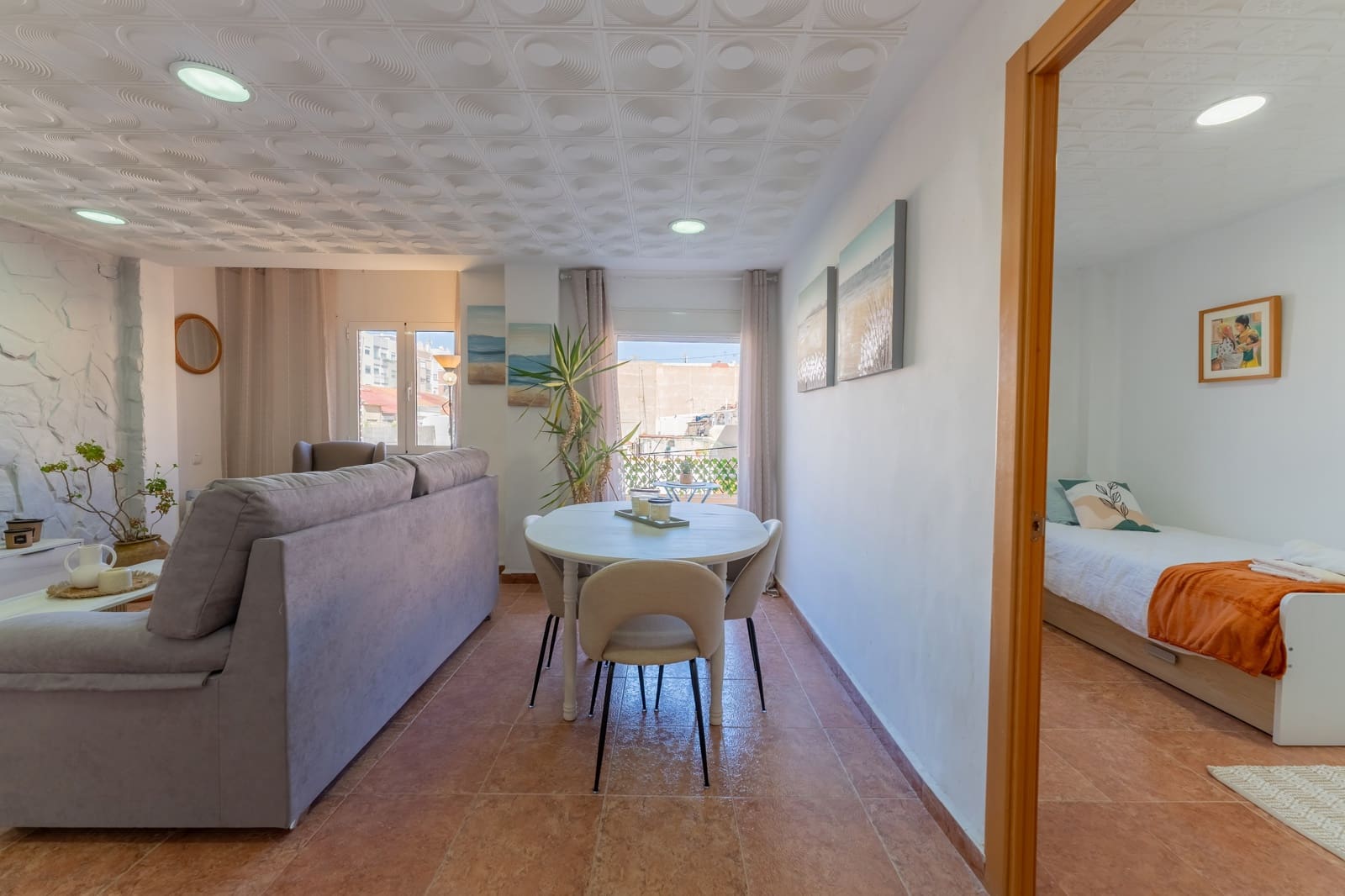 2 sypialnia Mieszkanie do wynajęcia w Miasto Walencja - 1 200 € (Ref: 9362960)