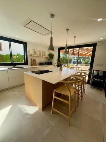 4 bedroom Villa for holiday rental in L'Eliana with pool garage - € 1,500 (Ref: 9377811)